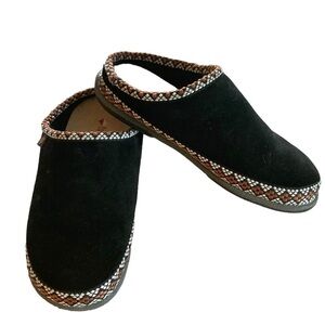 Foamtreads Black Suede w/Trim Round Toe Mercury Slippers Sz 6